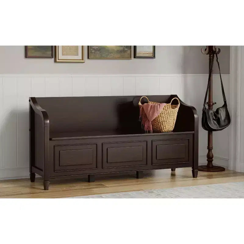 Banc de rangement traditionnel en bois massif de 56 po pour entrée – 3 compartiments, Châtaignier foncé