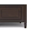 Banc de rangement traditionnel en bois massif de 56 po pour entrée – 3 compartiments, Châtaignier foncé