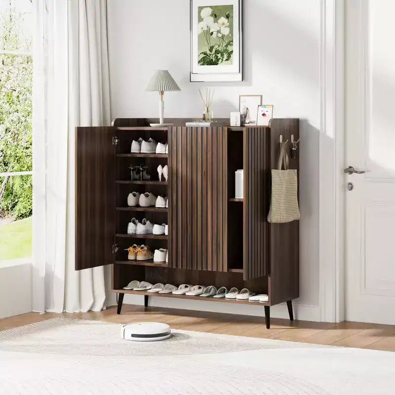 Meuble à chaussures, grande étagère à chaussures pour 30 paires avec 3 portes et étagères réglables pour entrée