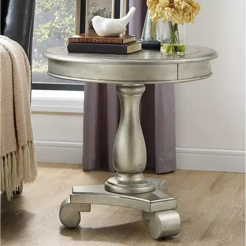Table d'appoint piédestal ronde en bois 26" – Fini champagne, pieds sculptés